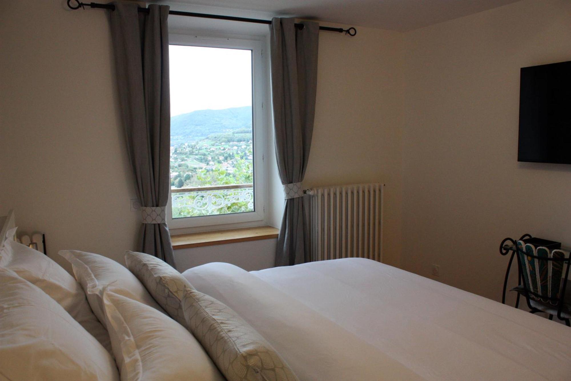 L'Escale De Beauregard Hotell Coublevie Eksteriør bilde